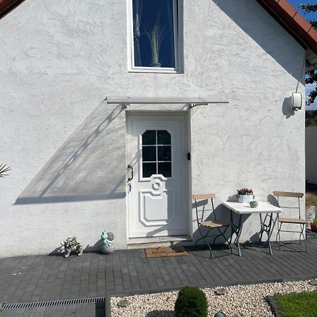 Kleine Gemuetliche Einliegerwohnung Mit Garten Und Pool Nordstemmen Luaran gambar