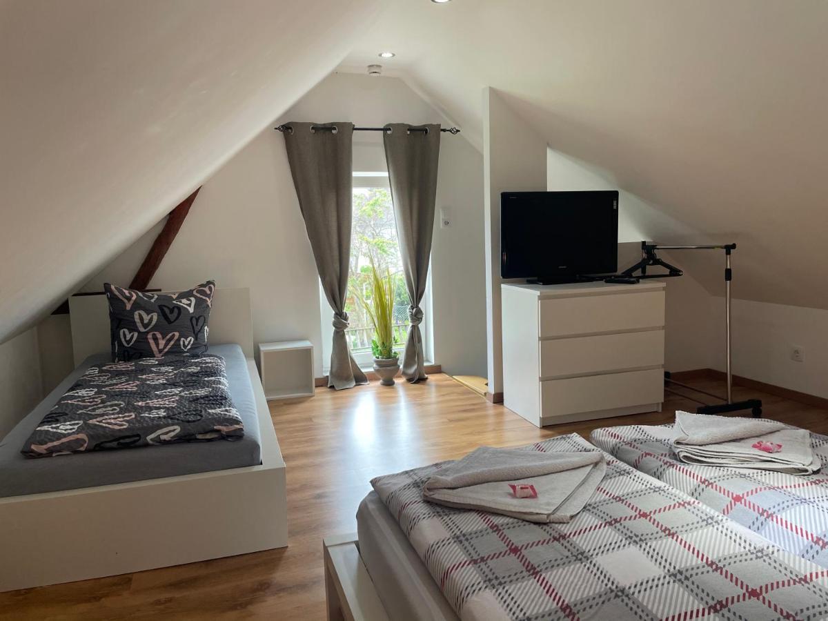 Kleine Gemuetliche Einliegerwohnung Mit Garten Und Pool Nordstemmen Luaran gambar